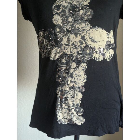 Rock & Republic M Black Floral Cross Graphic Tee - Picture 2 of 6
